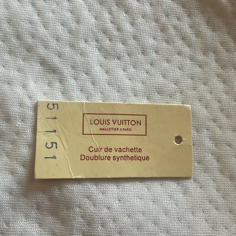 Louis Vuitton purse - Picture 3 of 6